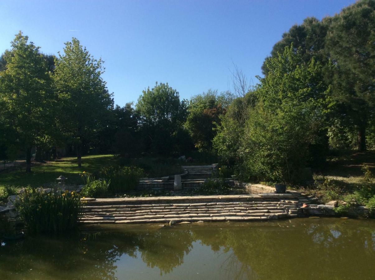 Gite Le Bois De Montpouillan Marmande Exterior foto